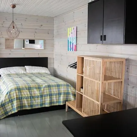 Ihana Järvenranta Mökki. By The Lake.