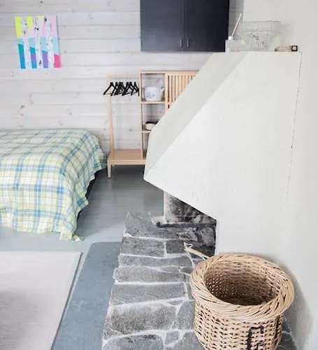 Ihana Jaervenranta Moekki. By The Lake. Вилла Kurjala